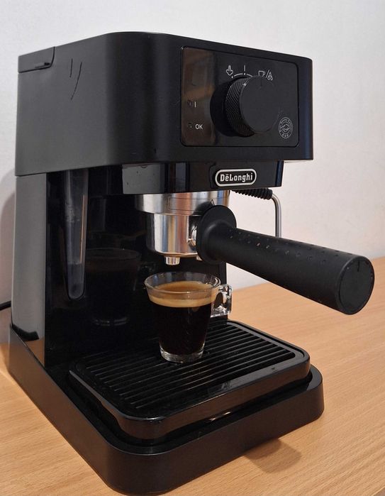 Кафемашина Делонги Delonghi Stilosa ec235