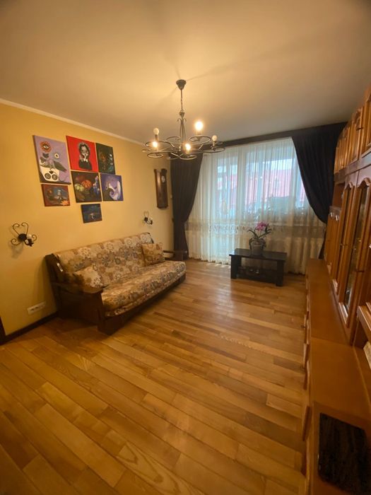 Vând  apartament  2  camere