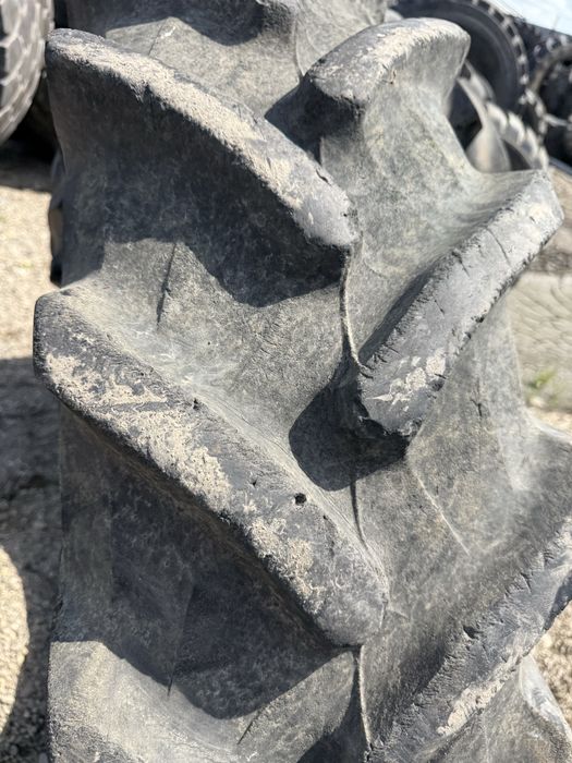 14,9r28 pitelli tractor