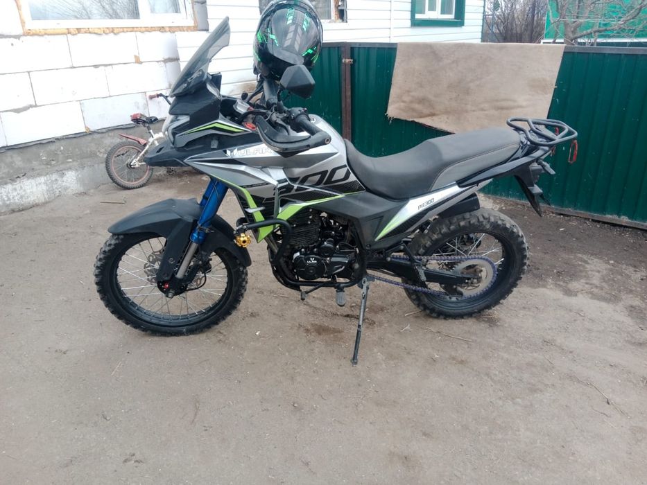 Продам мотоцикл UlarE7. 300 кубов