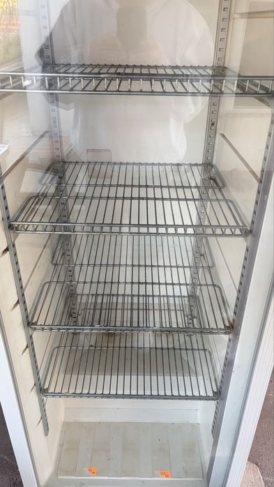 Хладилна витрина плюсова