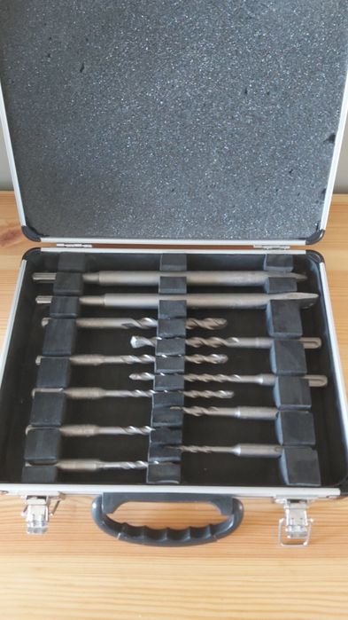 Насадки для перфоратора Bosch, кейс