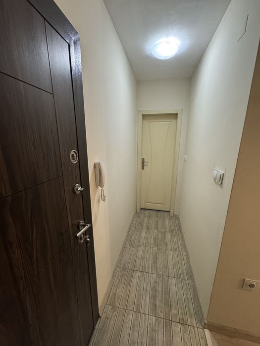 Дава се под наем Тристаен апартамент в Кърджали, Център - 90 кв.м за 269.28 € - Снимка #7