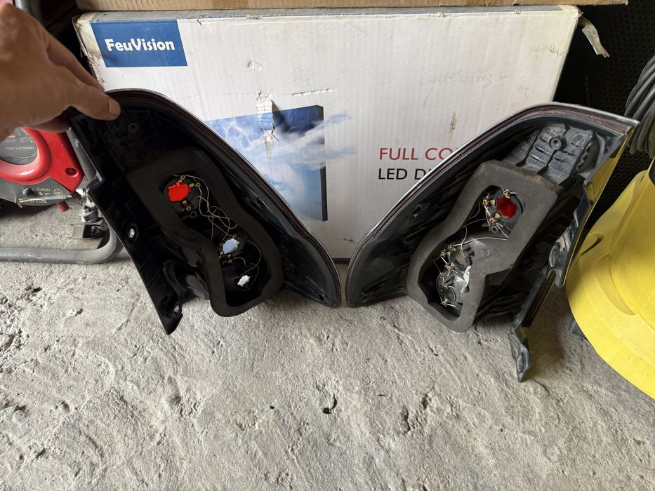 * Prado 120 задние фары - стопы в отличном состоянии не дорого!