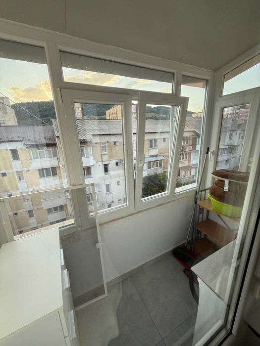 Vând Apartament 2 Camere, Modern și Utilat – Gata de Mutare!