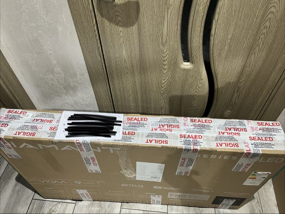 Televizor LED Diamant