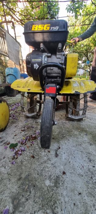 Motocultor stare f bună folosit puțin