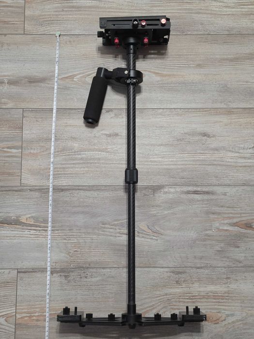Glidecam/Steadicam Stabilizator fibra carbon 60cm Neewer