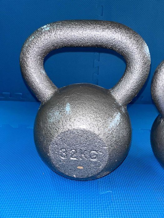 Pachet 84 kg kettlebell fier: 32+24+14+8+6 KG