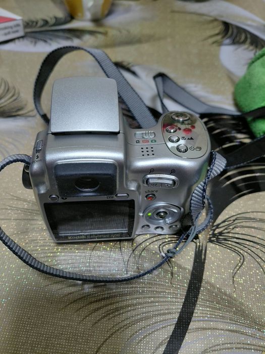 Aparat foto-video Kodak  Easy Share 2710