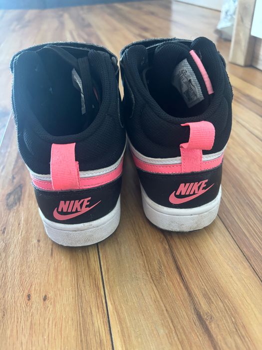 Високи маратонки Nike