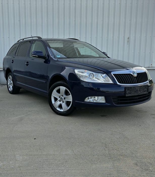 SKODA Octavia 2011 — imagine 2