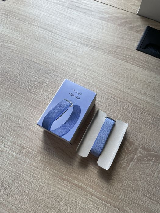 Google fit bit air