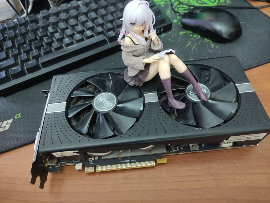 Продам видеокарту rx580 на 4gb