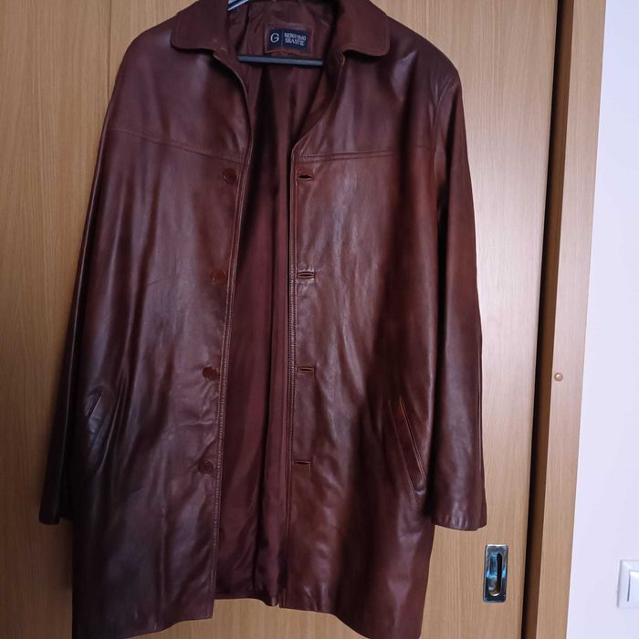 vand jacheta barbateasca din piele naturala, noua, mare