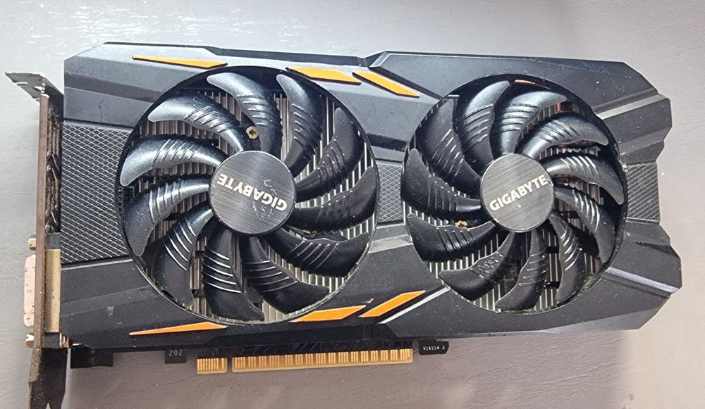 Gigabyte GVN 105 4 gb видеокарта