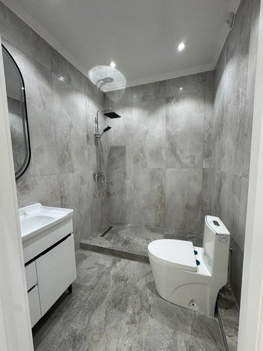 Юнусабад, Перекресток Ботанического 3/1/4, трц High town