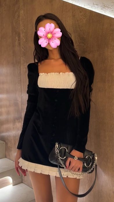 Черное вечернее мини-платье