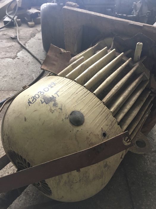 Электро двигаиель