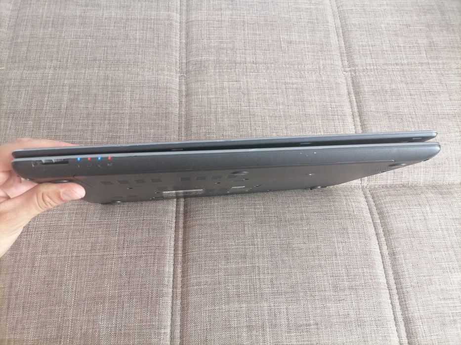 3 лаптопа ( Acer, Dell )