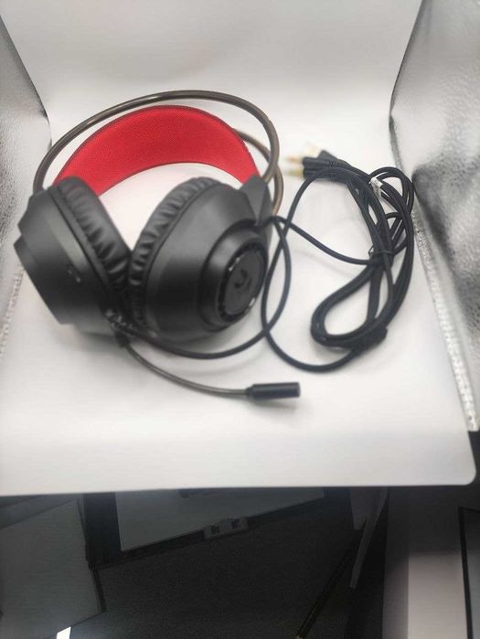 Наушники Redragon Scream