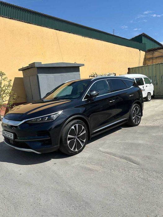 Продаётся автомобиль BYD Tang