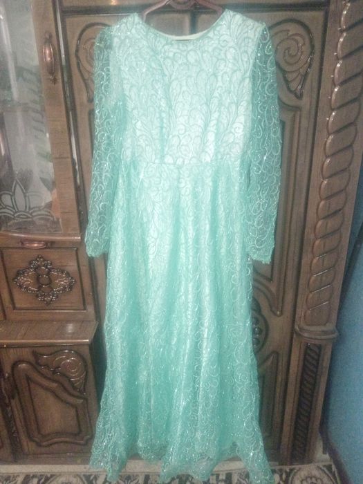 Ikki marta kiyilgan vechirni kuylak