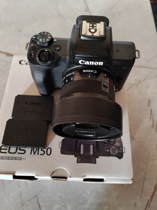 Canon eos M50 kit ef M15-45