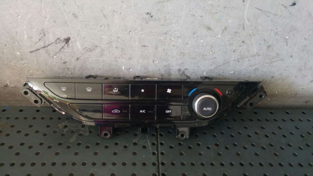 Panou comanda clima ac tata 541216252001
