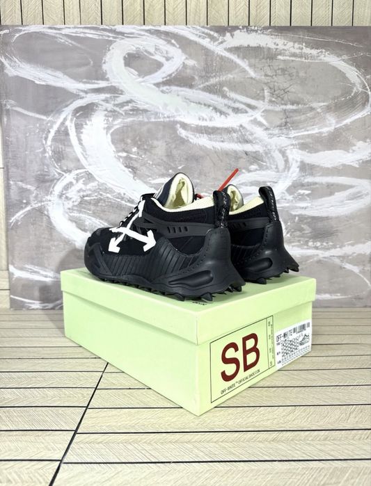 Off white odsy black