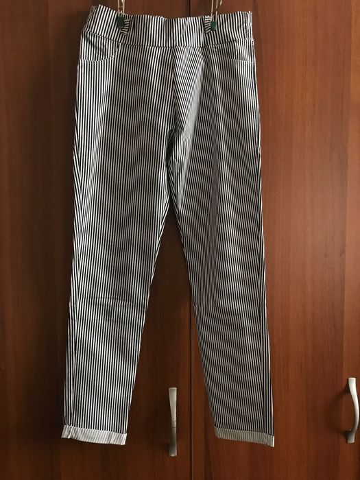 юношески панталони с бонус топ