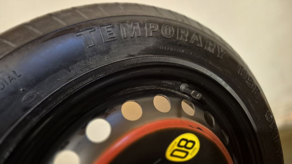 Резервна гума(патерица),Форд 16"