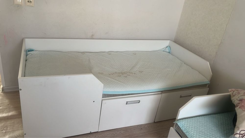 Детский кровать еаи штук