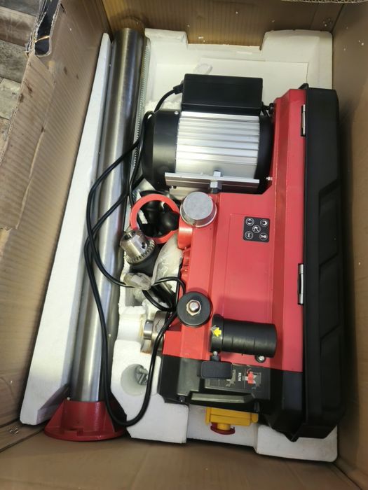 Mașină de găurit cu coloană Einhell TC-BD 630/1 – 630W – Nouă completă, cu cutie