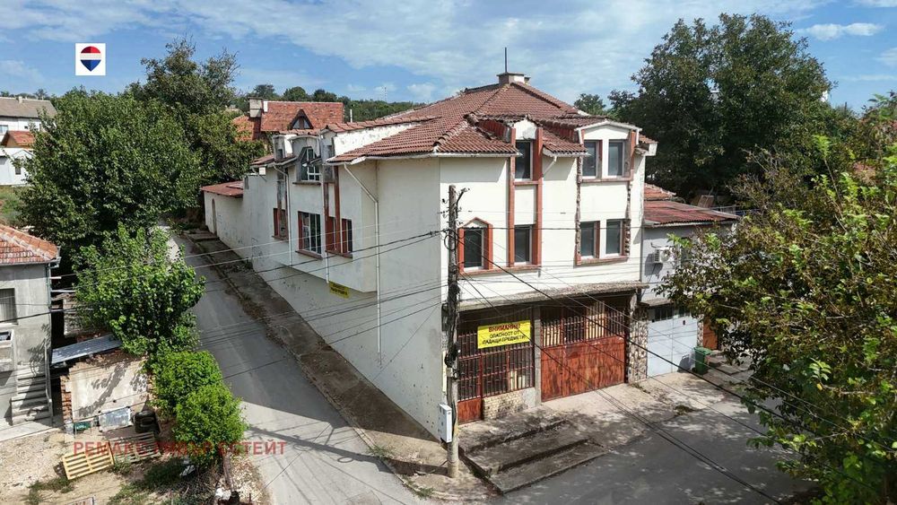 Продава се Къща в Русе, Средна кула - 363 кв.м за 512 €/кв.м - Снимка #1