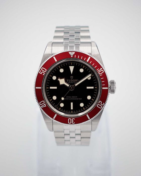 Tudor Black Bay Burgundy