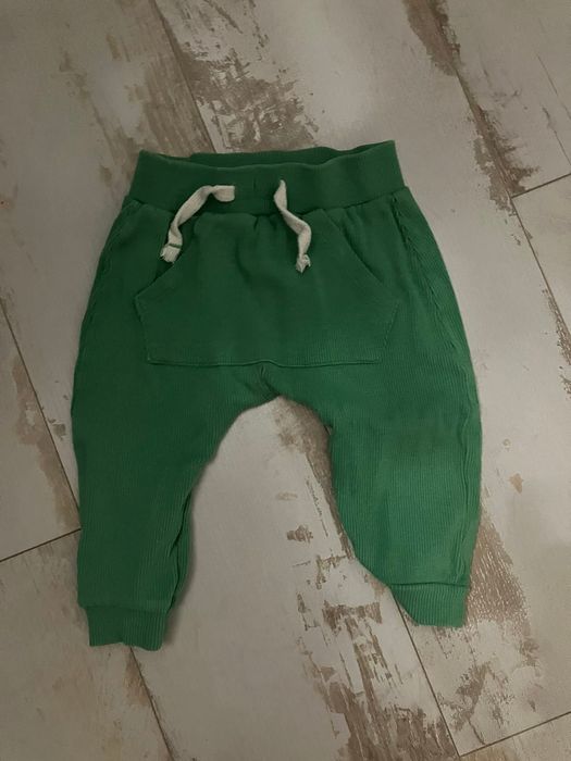 Много запазени детски дрешки