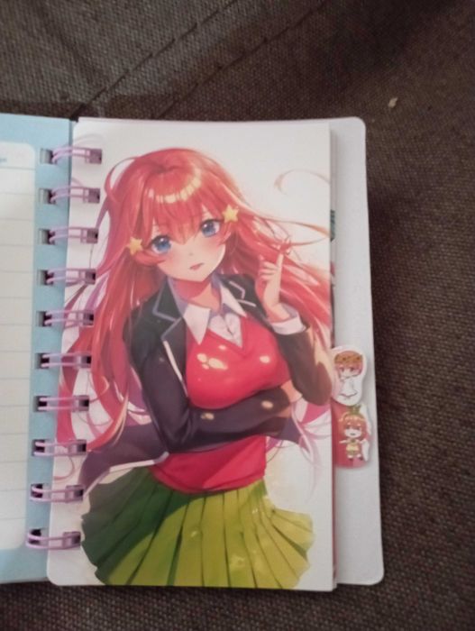 Блокнот с девочками