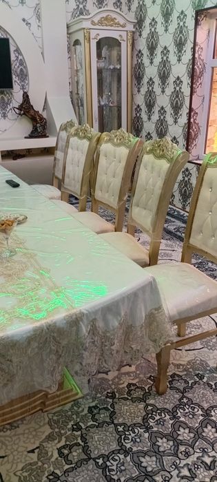 Стол стул янги сотилади