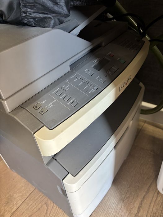 Продам МФУ Lexmark x363dn