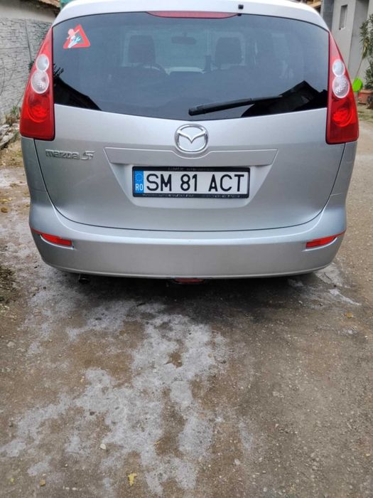 Mazda 5 de 7 locuri
