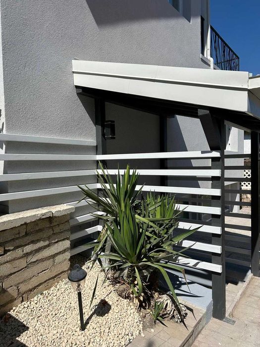 Нова къща с морска панорама във вилната зона на Балчик