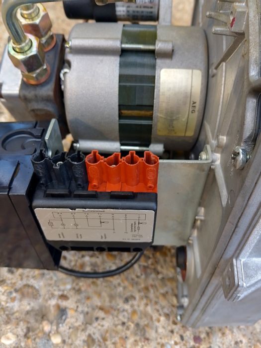 Нафтова горелка Elco econom 2000