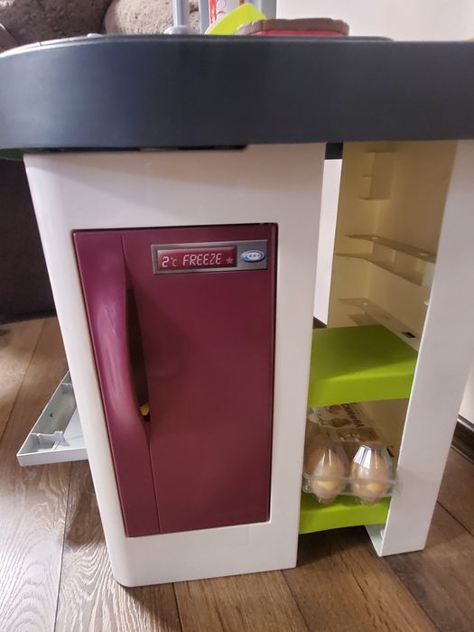 Smoby Детска кухня Mini Tefal с аксесоари към нея