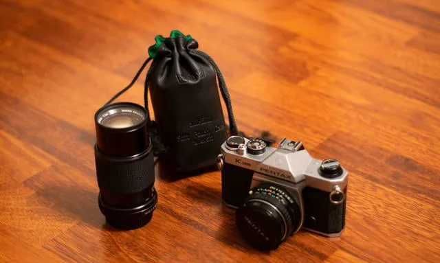 Pentax K1000 с объективами SMC Pentax 1:1.4 50mm (Япония)