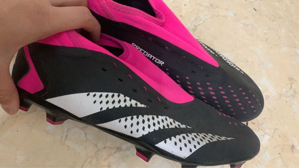 Бутсы адидас предаторы