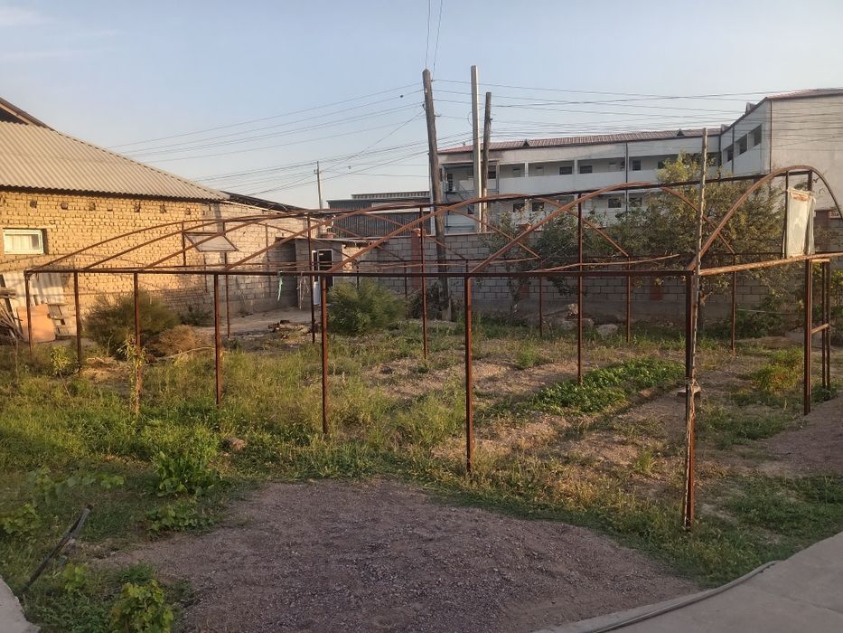 Продаётся земля 3-4 сотих