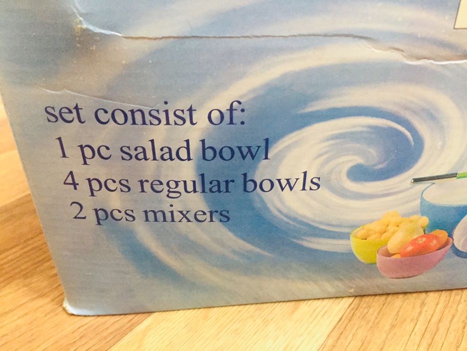 Сервиз фарфоровый