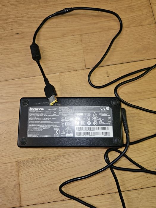 Încărcător Lenovo 20V 8,5A