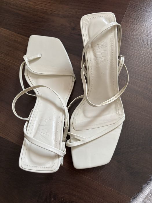 Sandale Zara!Foarte comode!